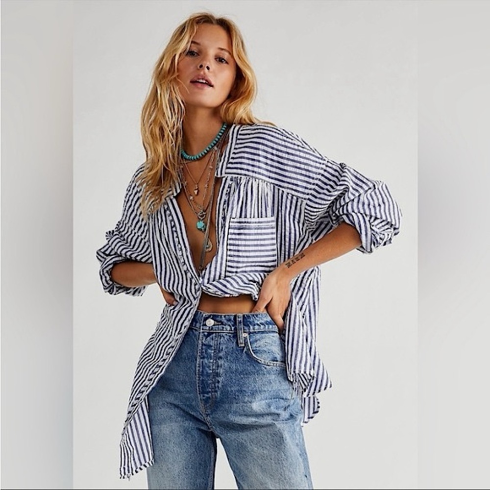 NWT Free People We The Free One Of The Boys Tunic Striped White and Blue Size XS